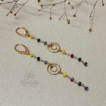 orecchini artigianali rosario con pietre colorate