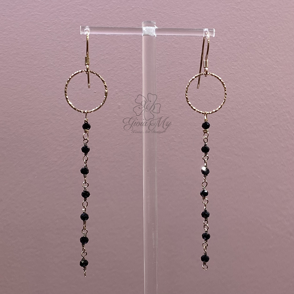 orecchini pendenti con spinello nero in argento rosa