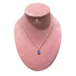 Ciondolo con cianite blu in argento rosa