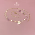 Girocollo artigianale ed elegante con fluorite naturale grezza e perle