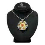 Collana particolare con ciondolo Raku energia