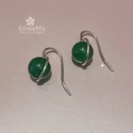 Semplici orecchini classici in argento 925 con pietre di agata verde